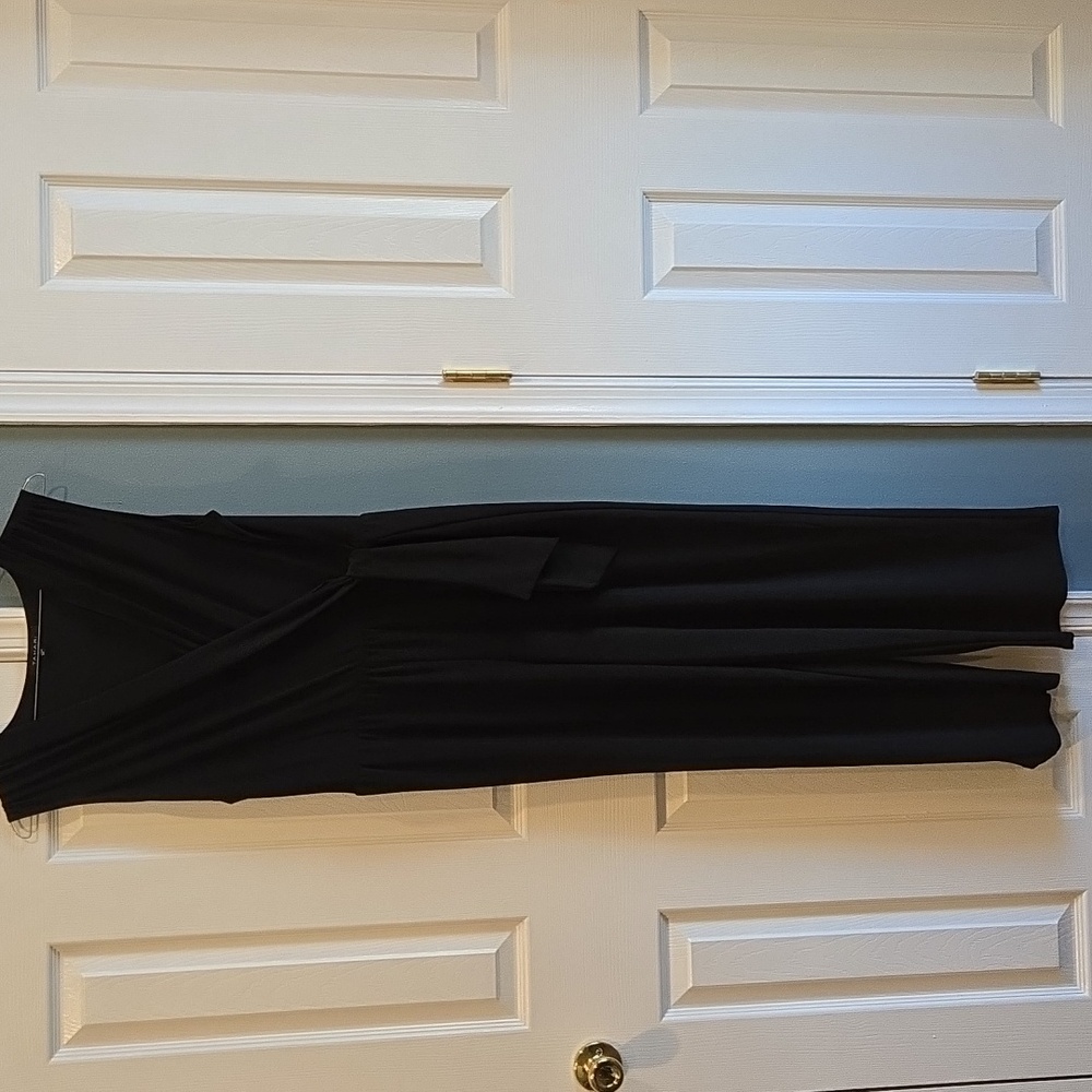Elegant Black Sleeveless Jumpsuit